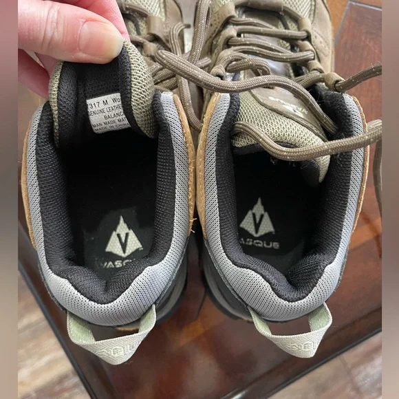 Vasque Vibram Leather Hiking Shoes Womens size 8.5 - Picture 5 of 7
